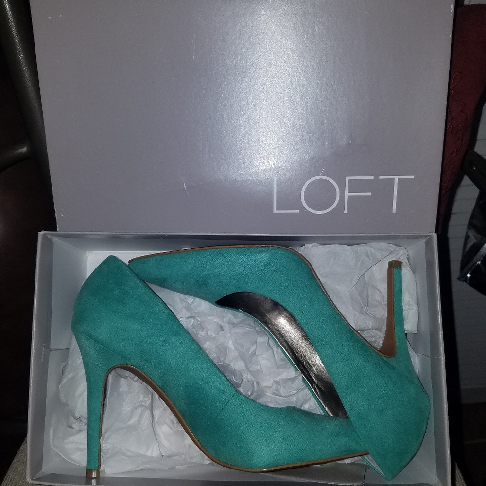 Ann Taylor Loft heels